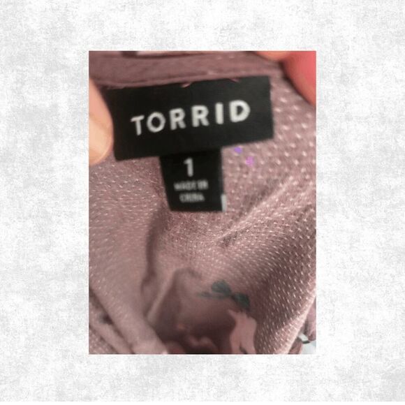 Torrid Mauve Floral Gauze Swing Tank Top – Plus Size 1 (14–16) | Lightweight Sle - Picture 2 of 6